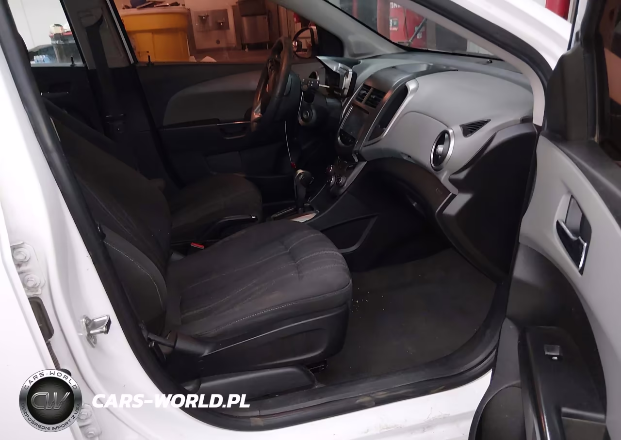 2016 Chevrolet Sonic Lt Auto VIN:1G1JC5SH6G4129934 - 5