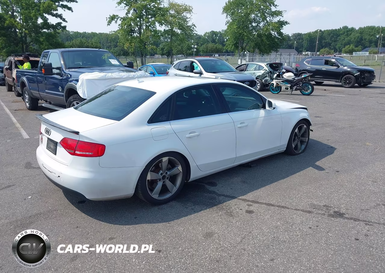 2012 Audi A4 2.0T Premium VIN:WAUBFAFL2CN004313 - 4