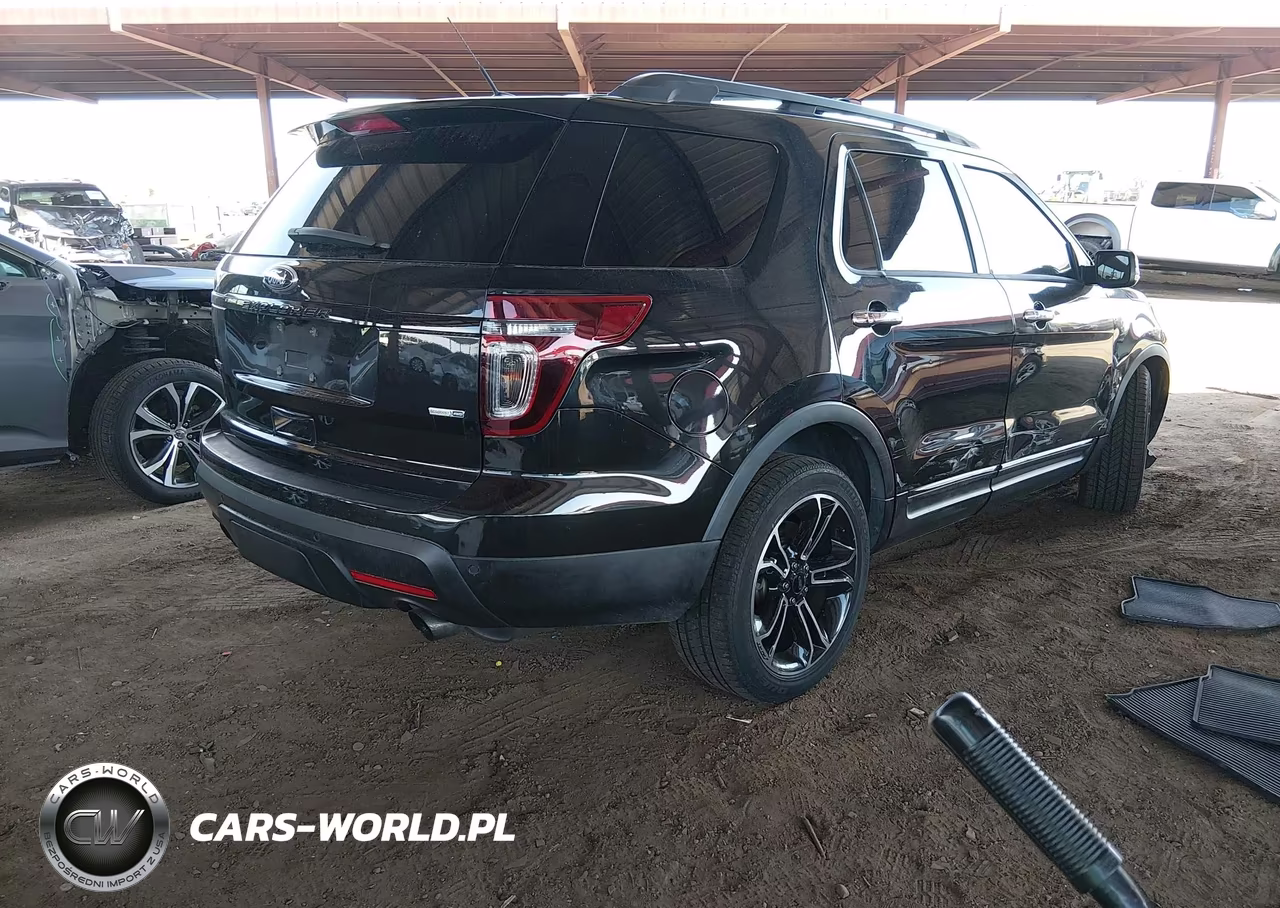 2013 Ford Explorer Sport VIN:1FM5K8GT9DGB78156 - 4