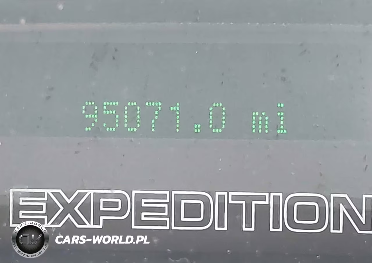 2011 Ford Expedition Xl VIN:1FMJU1G57BEF44786 - 16