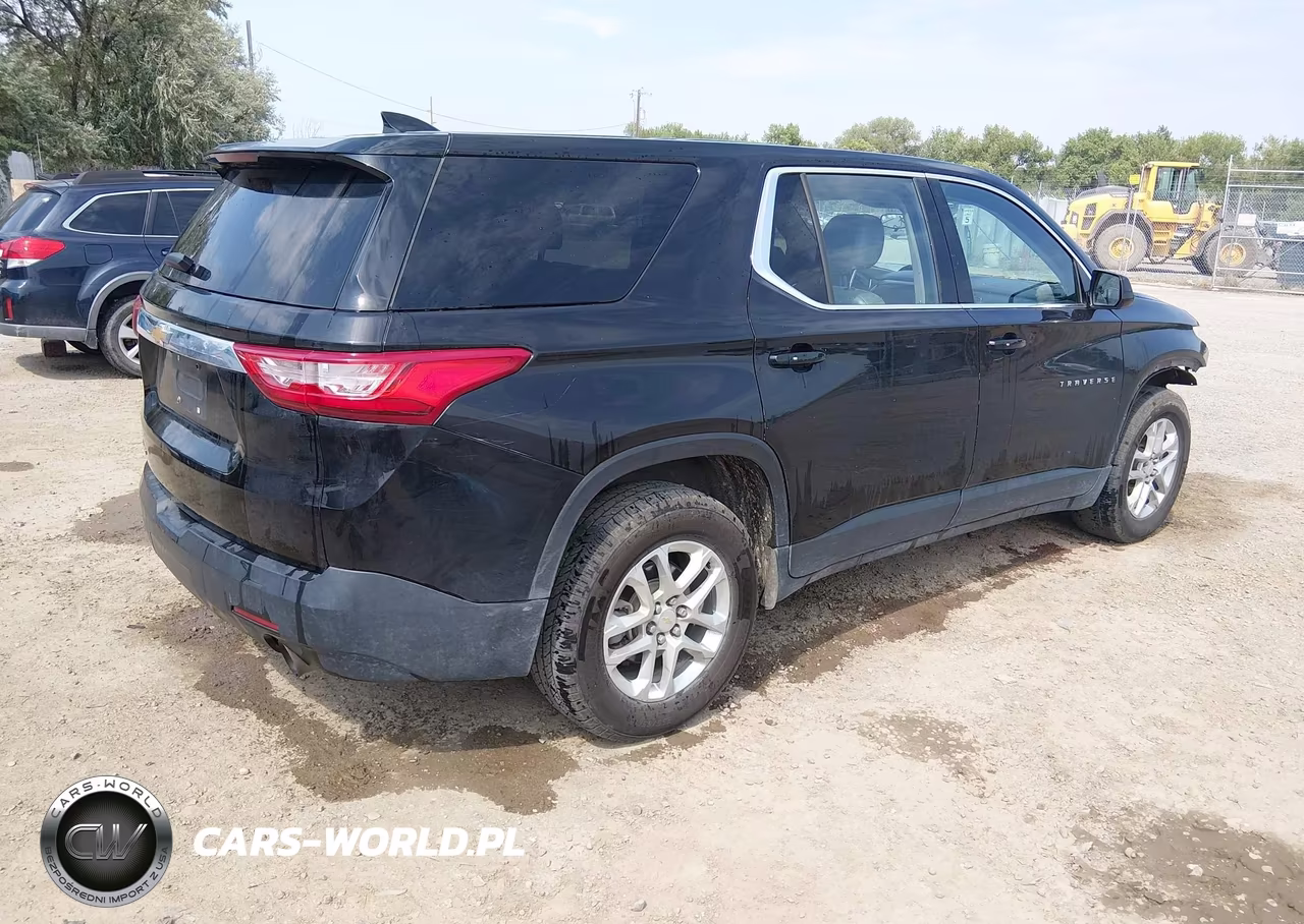 2019 Chevrolet Traverse Ls VIN:1GNEVFKW9KJ281649 - 4