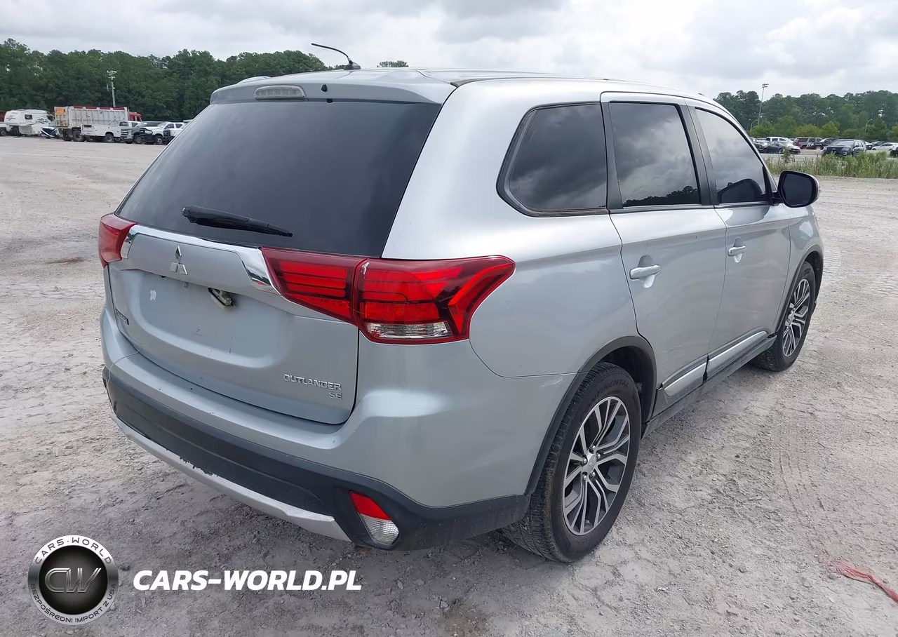 2016 Mitsubishi Outlander Se VIN:JA4AD3A34GZ014504 - 4