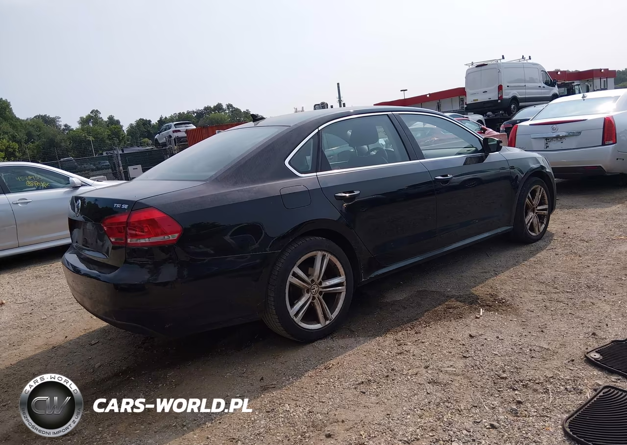 2014 Volkswagen Passat 1.8T Se VIN:1VWBT7A32EC047017 - 4