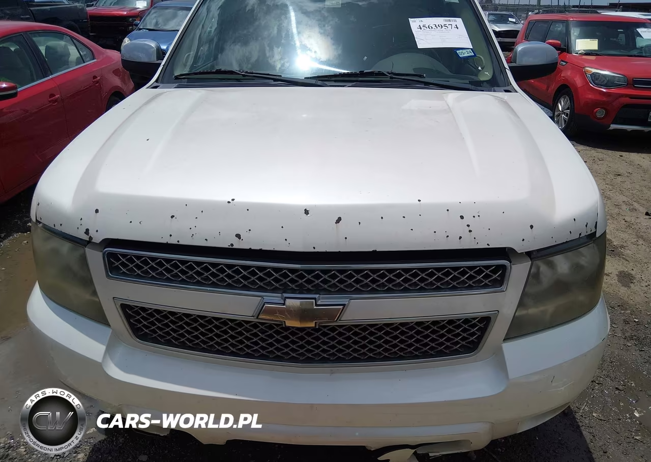 2010 Chevrolet Suburban 1500 Ltz VIN:1GNUCKE01AR176427 - 12
