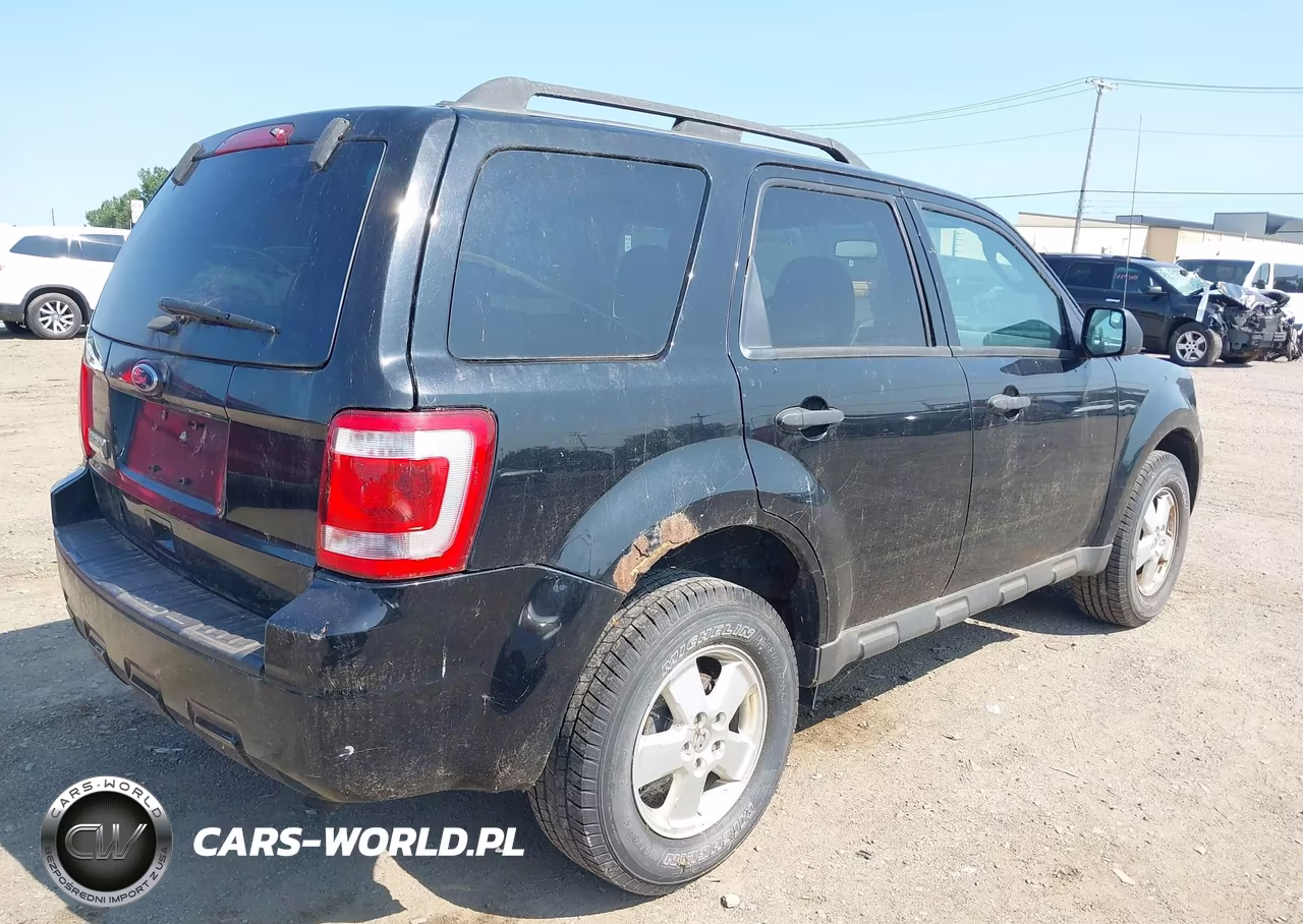 2012 Ford Escape Xlt VIN:1FMCU9D70CKC39646 - 4