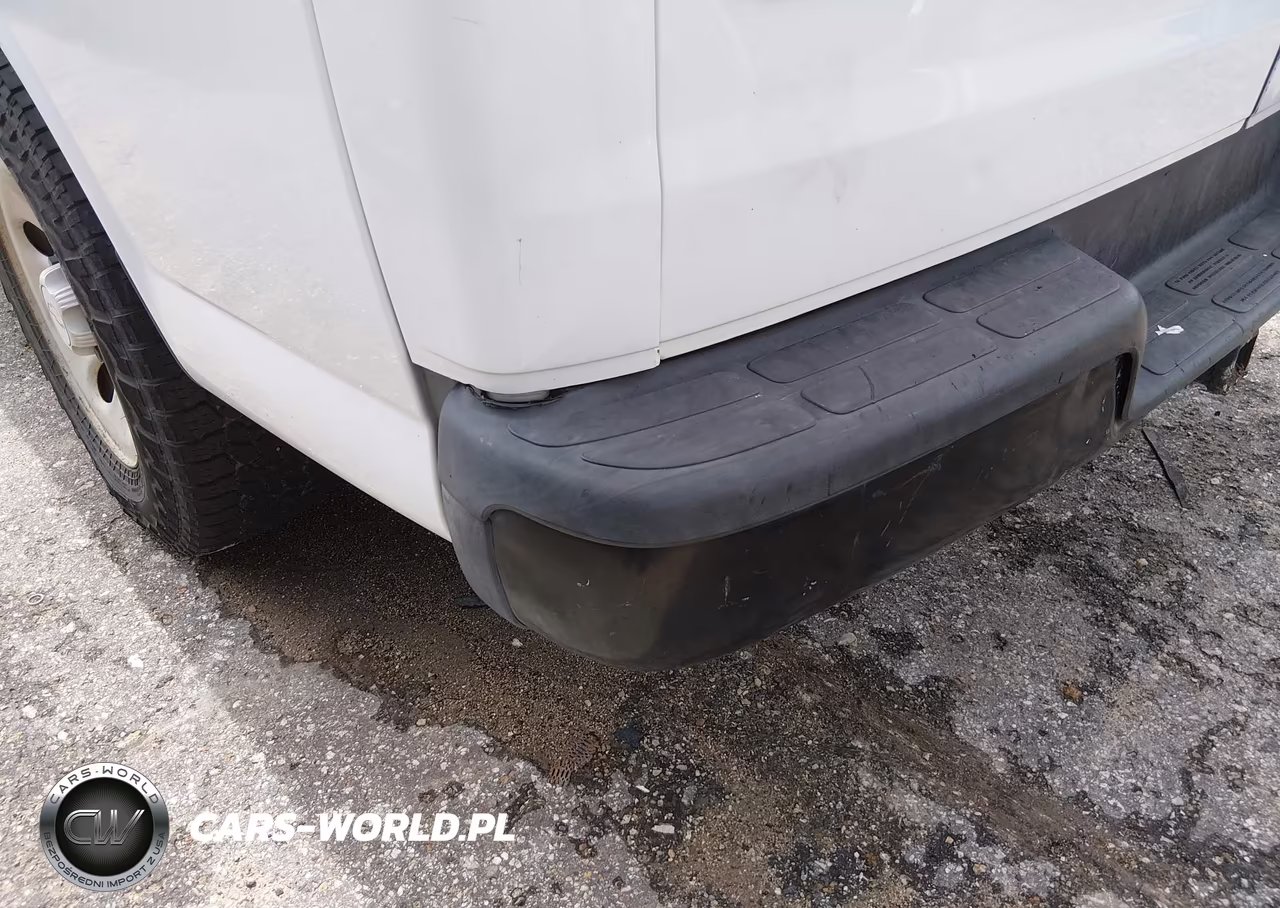 2010 Chevrolet Express 1500 Work Van VIN:1GCUGADX0A1182904 - 14