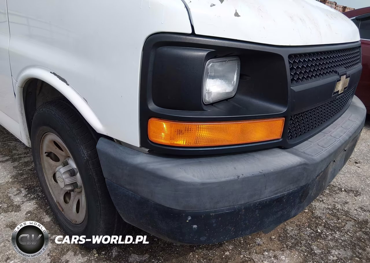 2010 Chevrolet Express 1500 Work Van VIN:1GCUGADX0A1182904 - 6