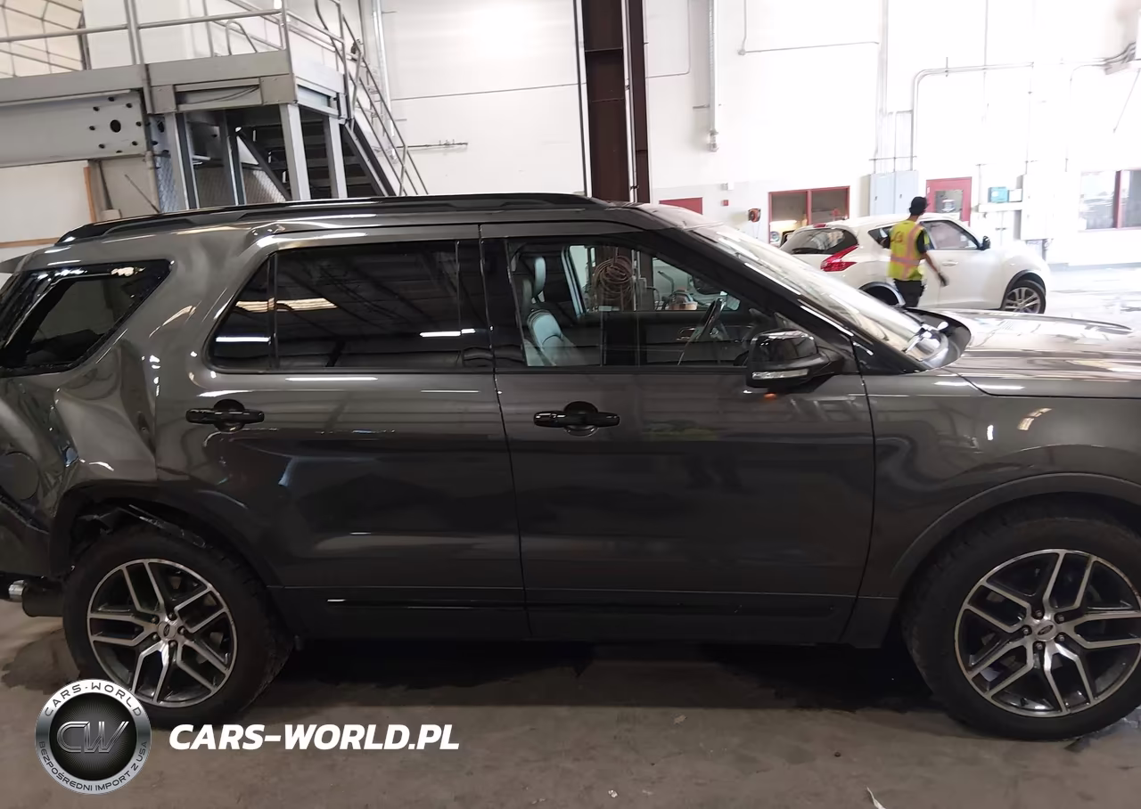 2018 Ford Explorer Sport VIN:1FM5K8GT7JGB80225 - 13