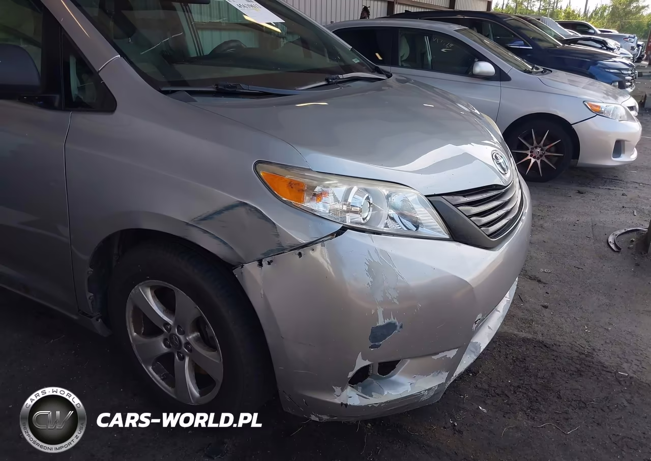 2016 Toyota Sienna L 7 Passenger VIN:5TDZK3DC3GS723212 - 17