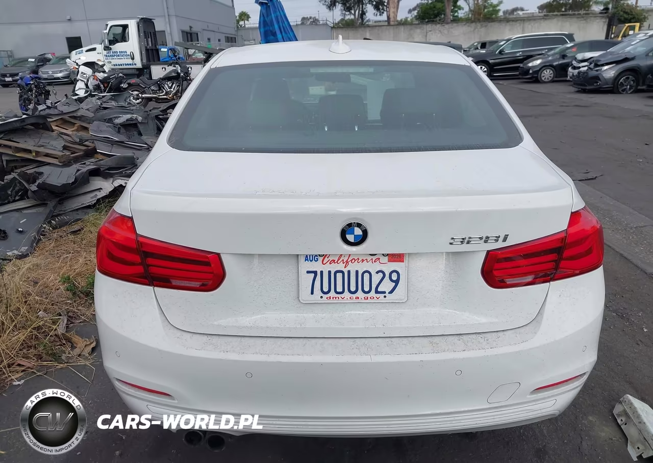 2016 BMW 328I VIN:WBA8E9G56GNT86041 - 17