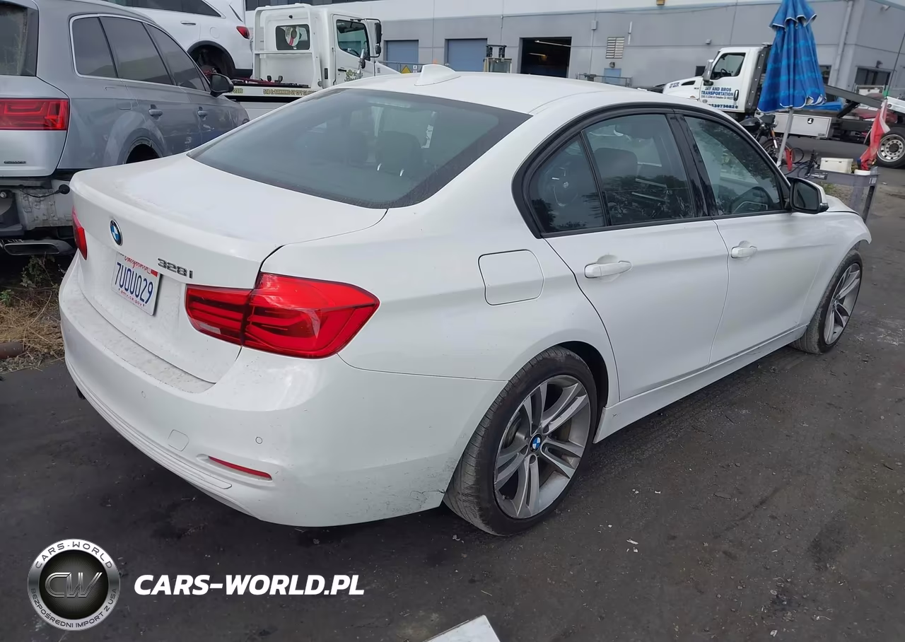 2016 BMW 328I VIN:WBA8E9G56GNT86041 - 4