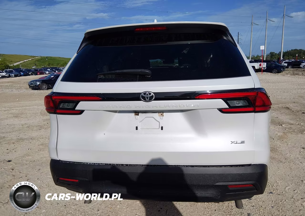 2024 Toyota Grand Highlander Xle VIN:5TDAAAA59RS001580 - 16