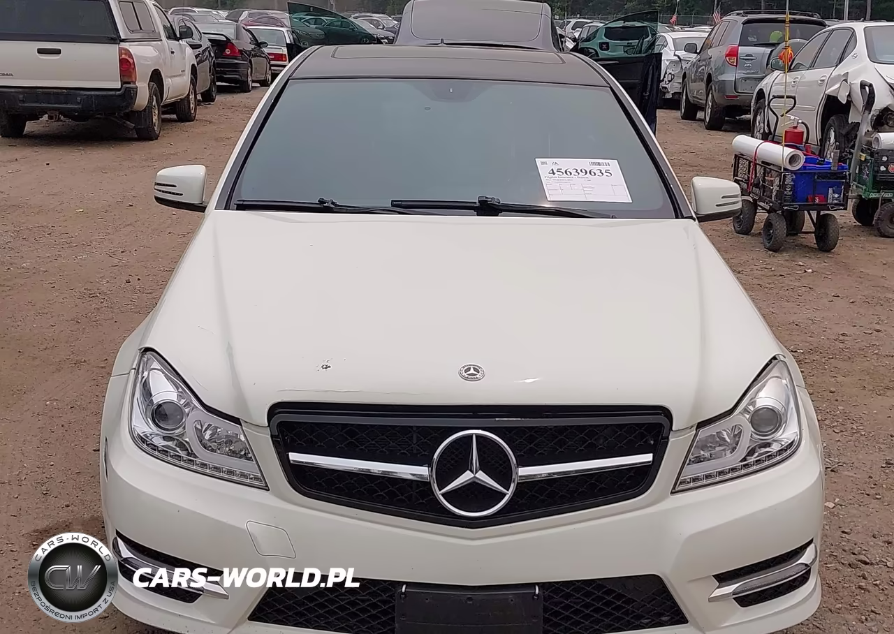 2012 Mercedes-Benz C 300 Luxury 4Matic-Sport 4Matic VIN:WDDGF8BB3CA693743 - 6
