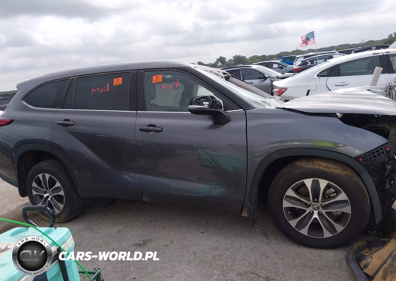 2021 Toyota Highlander Xle VIN:5TDGZRAH9MS080883 - 12