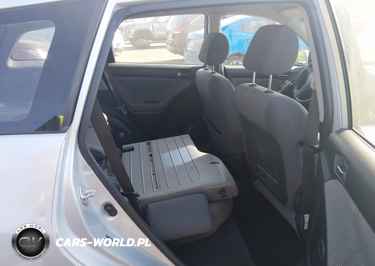 2007 Toyota Matrix Xr VIN:2T1KR32E37C635769 - 8