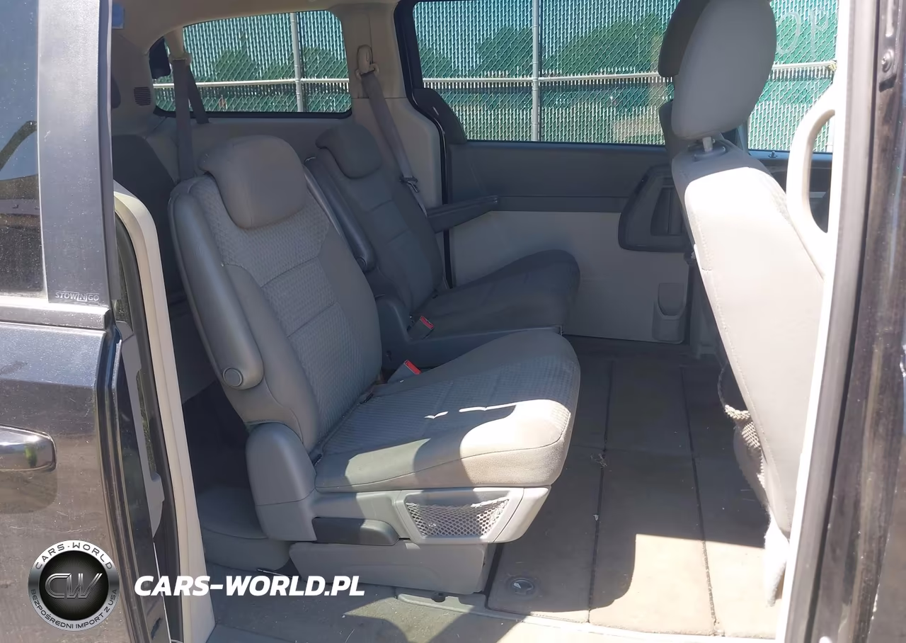 2010 Dodge Grand Caravan Sxt VIN:2D4RN5D13AR247483 - 8