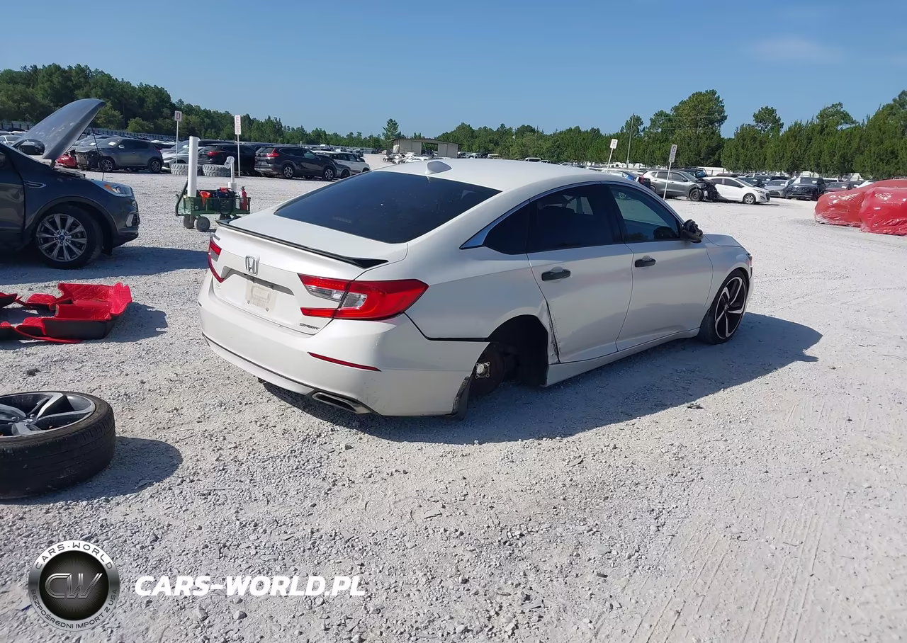 2018 Honda Accord Sport VIN:1HGCV1F33JA209106 - 4