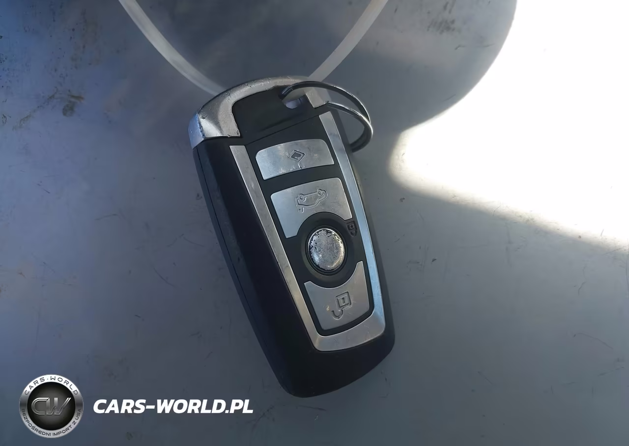 2012 BMW 528I VIN:WBAXG5C5XCDW24588 - 11