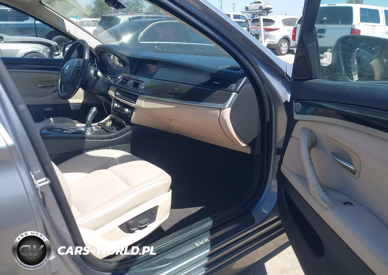 2012 BMW 528I VIN:WBAXG5C5XCDW24588 - 5
