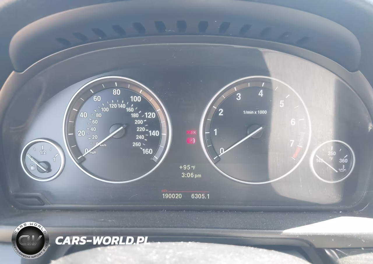 2012 BMW 528I VIN:WBAXG5C5XCDW24588 - 7