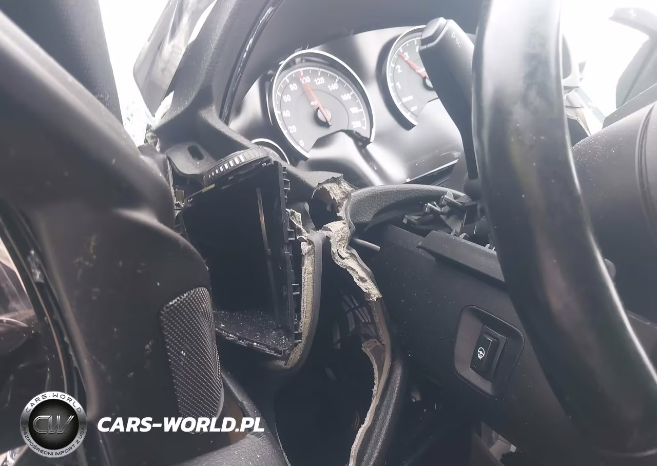2015 BMW M3 VIN:WBS3C9C57FP803610 - 14