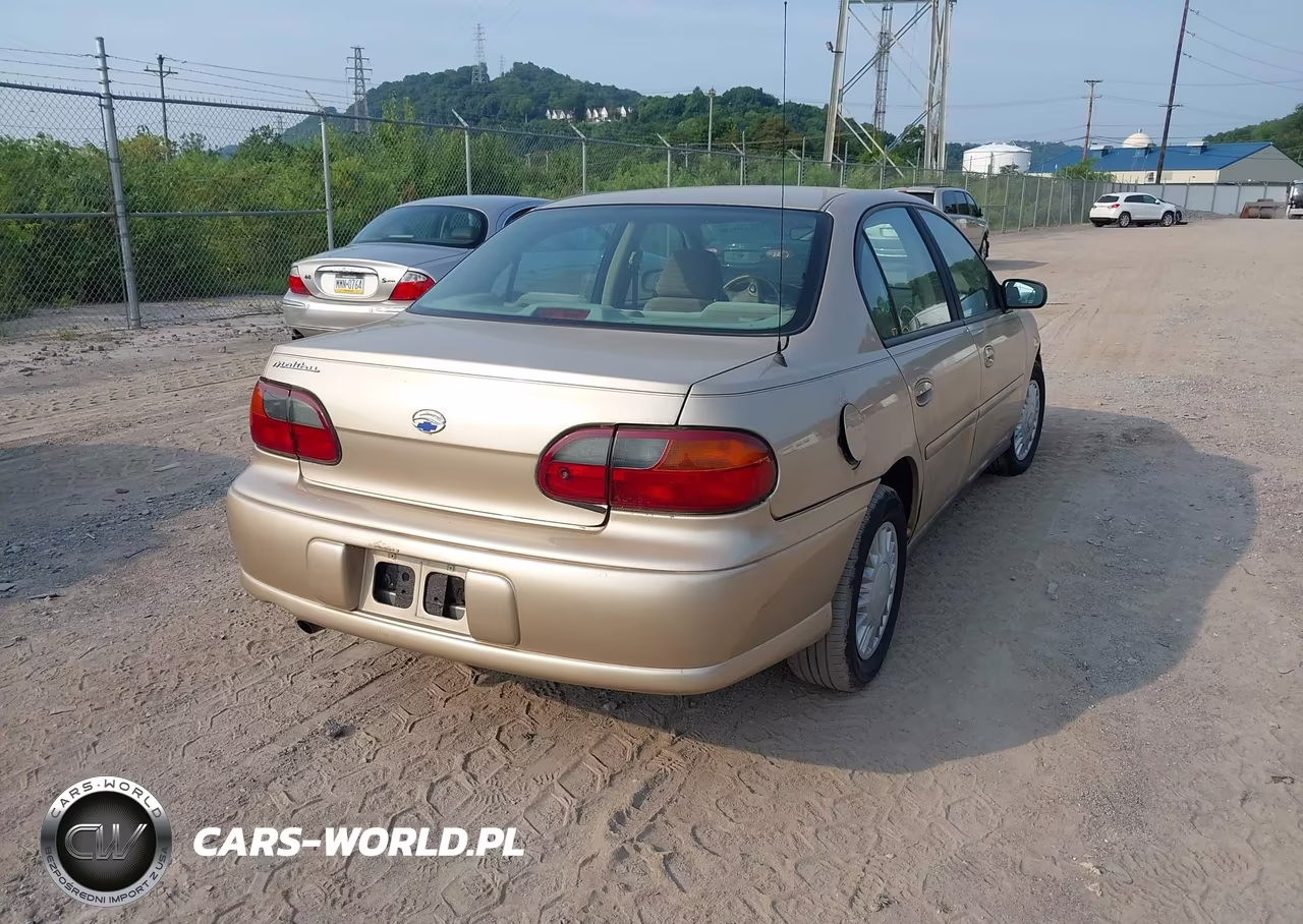 2003 Chevrolet Malibu VIN:1G1ND52J23M670863 - 4
