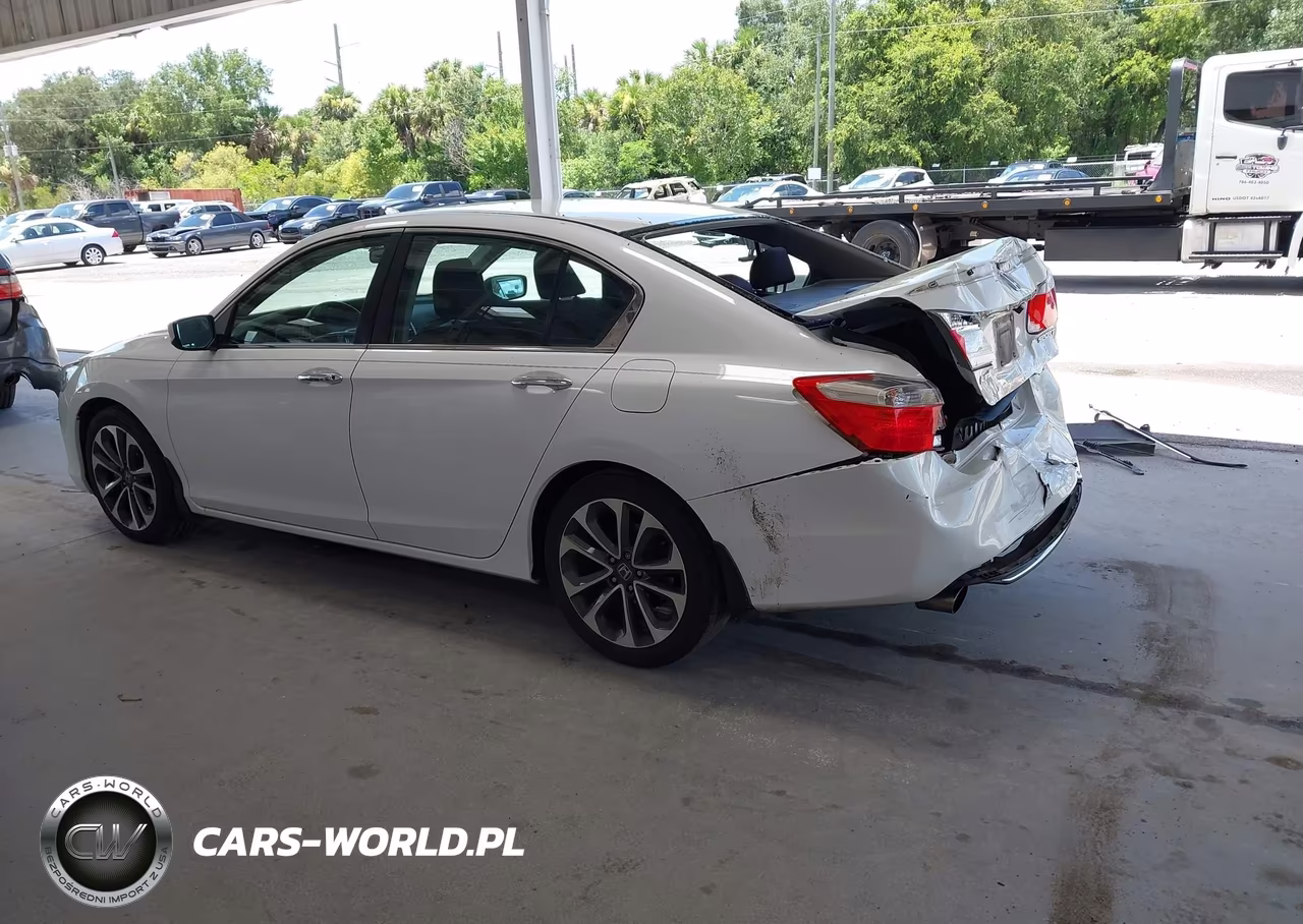 2015 Honda Accord Sport VIN:1HGCR2F52FA205857 - 3