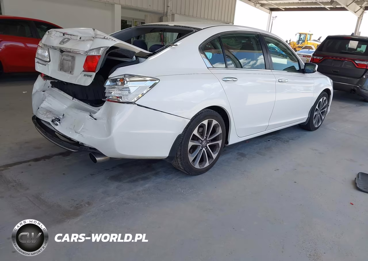 2015 Honda Accord Sport VIN:1HGCR2F52FA205857 - 4
