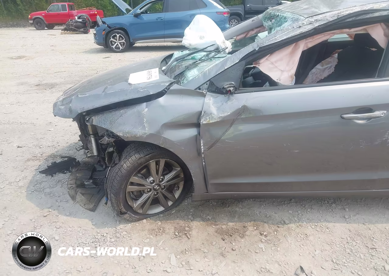 2018 Hyundai Elantra Sel VIN:5NPD84LF1JH280730 - 6