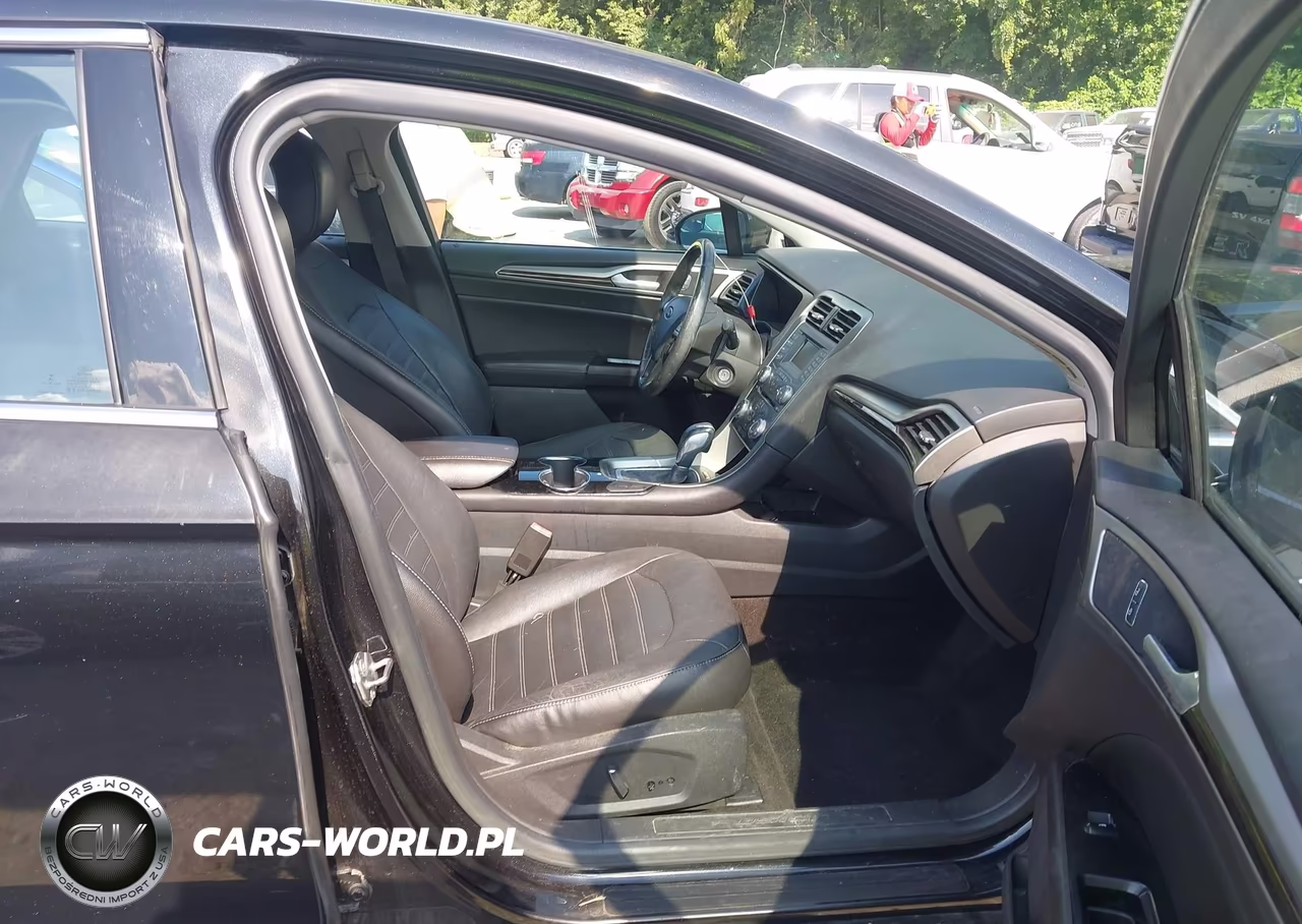 2014 Ford Fusion Se VIN:1FA6P0HD1E5386201 - 5