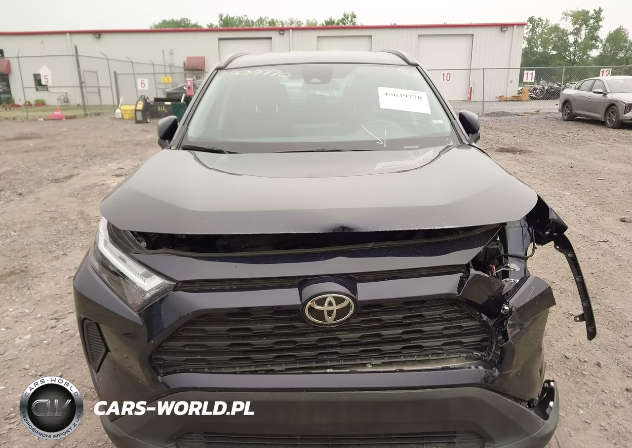 2025 Toyota Rav4 Xle VIN:2T3W1RFV7SW398739 - 12