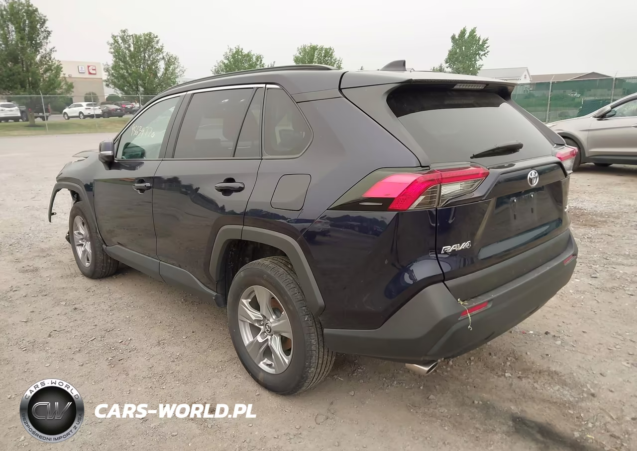 2025 Toyota Rav4 Xle VIN:2T3W1RFV7SW398739 - 3