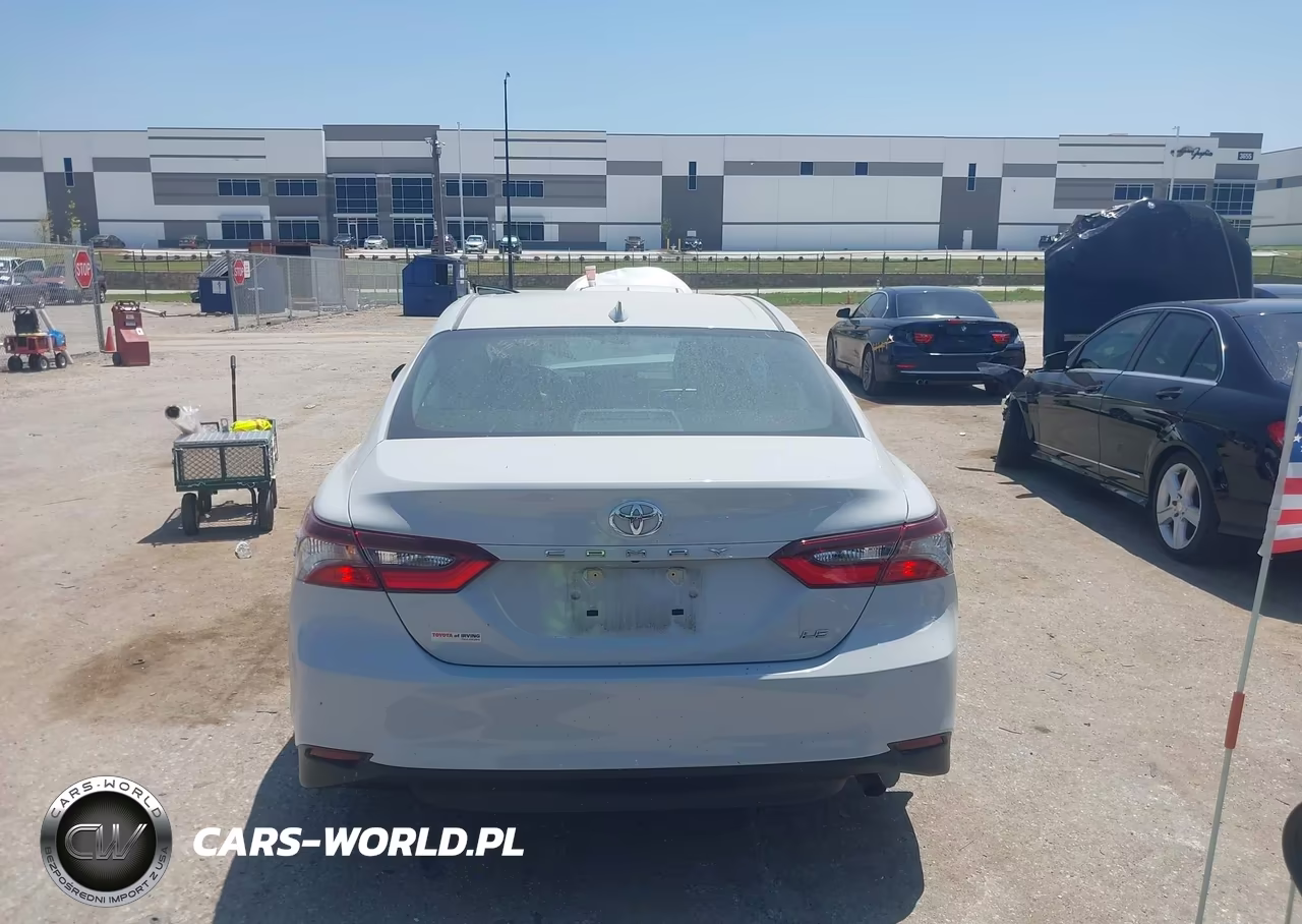 2024 Toyota Camry Le VIN:4T1C11AK1RU256150 - 16