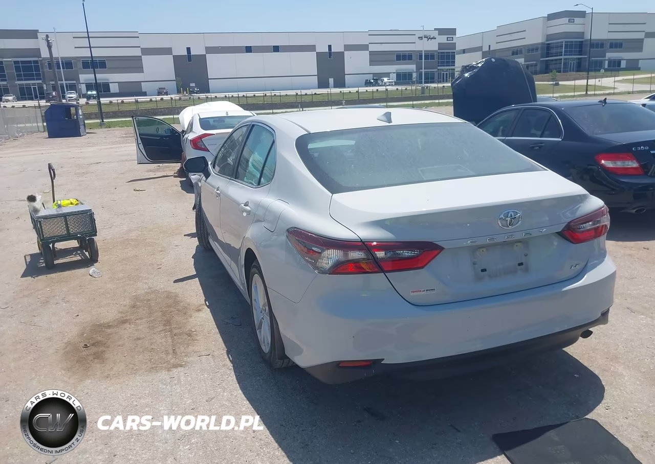 2024 Toyota Camry Le VIN:4T1C11AK1RU256150 - 3