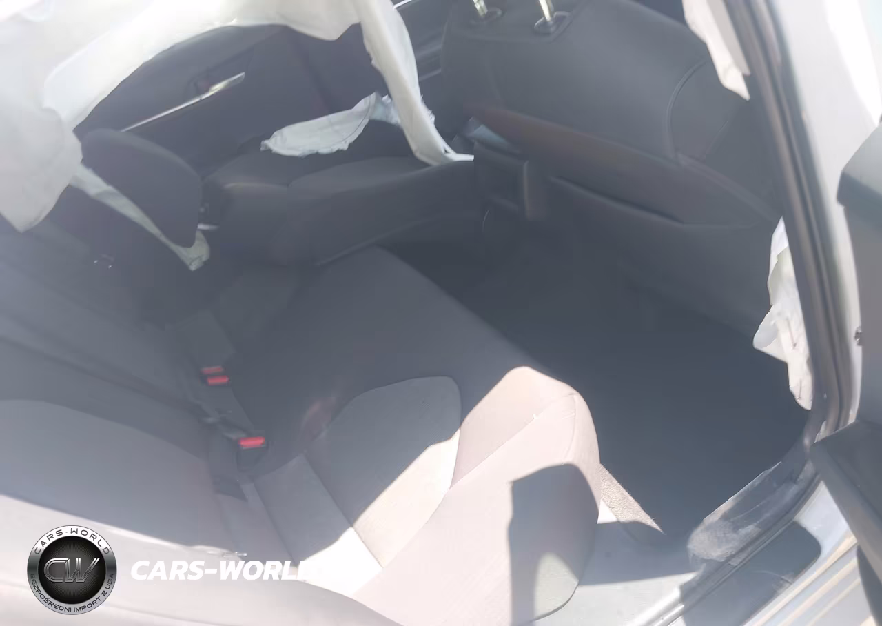 2024 Toyota Camry Le VIN:4T1C11AK1RU256150 - 8