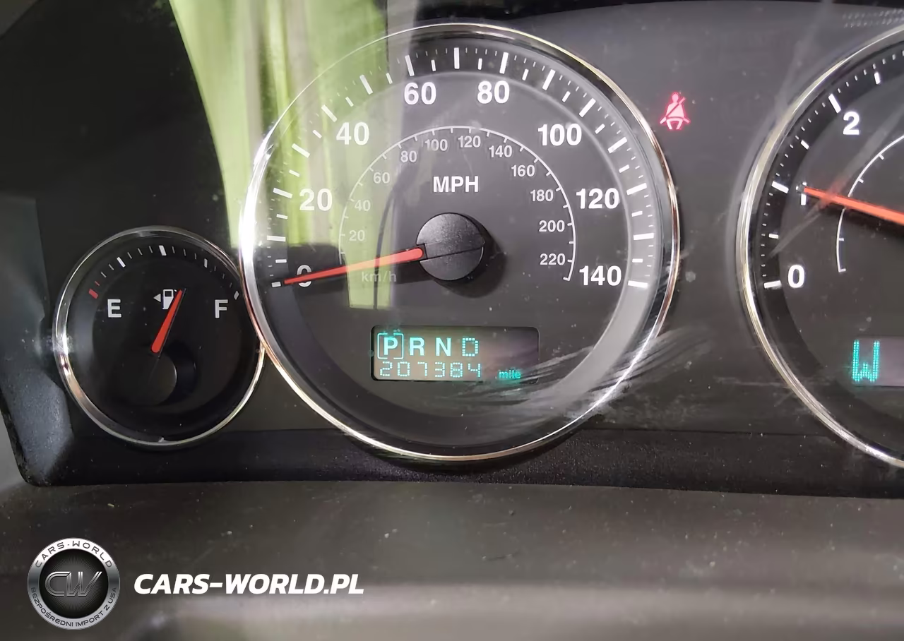 2006 Jeep Commander VIN:1J8HG48K76C282987 - 7