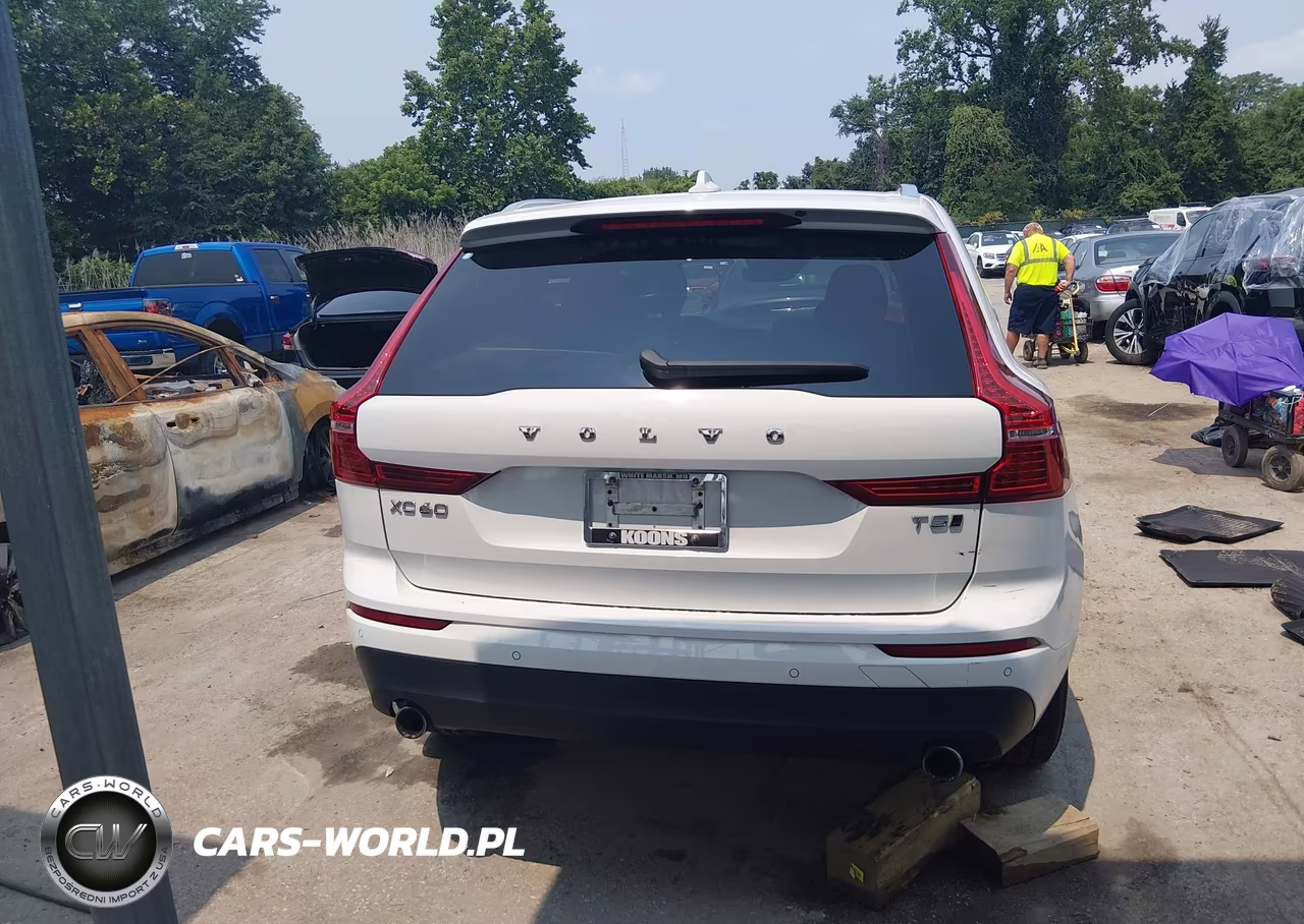 2021 Volvo Xc60 T5 Momentum VIN:YV4102RK9M1842028 - 16
