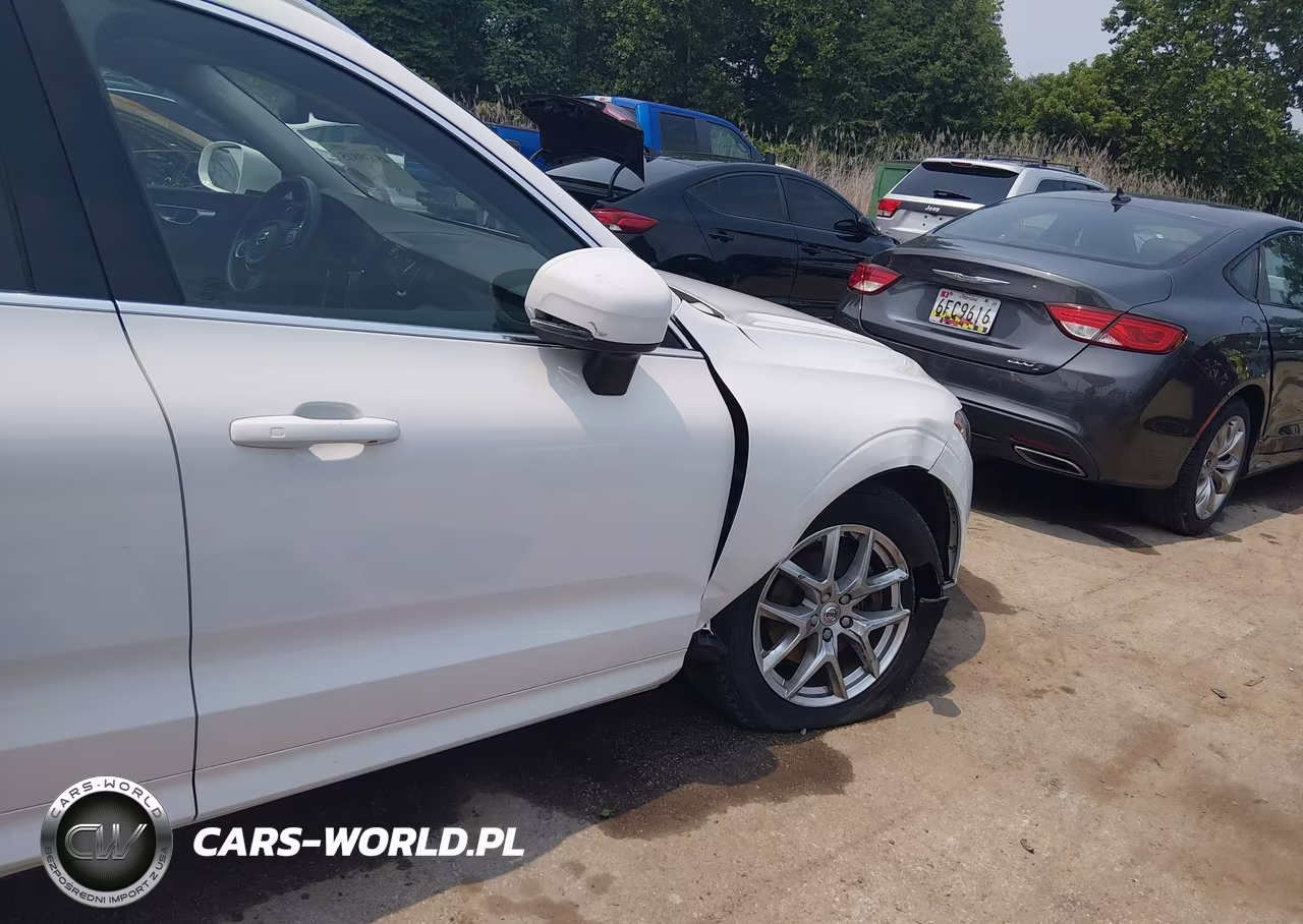 2021 Volvo Xc60 T5 Momentum VIN:YV4102RK9M1842028 - 6