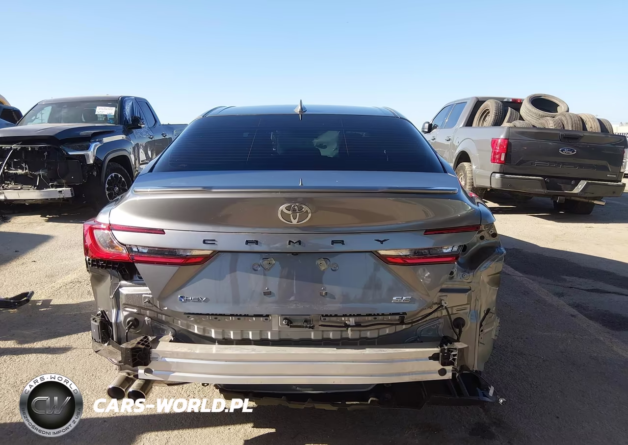 2026 Toyota Camry Se VIN:4T1DAACKXTU293187 - 17