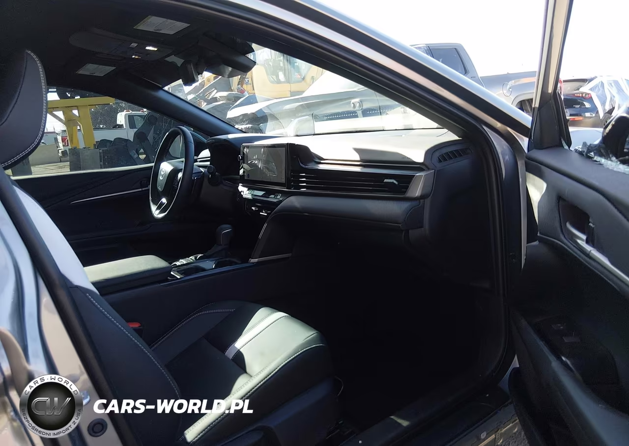 2026 Toyota Camry Se VIN:4T1DAACKXTU293187 - 5