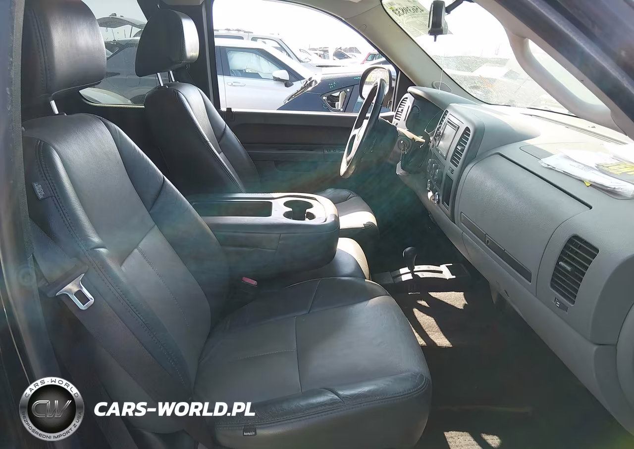 2011 Chevrolet Silverado 1500 Ls VIN:1GCRKREAXBZ167858 - 5
