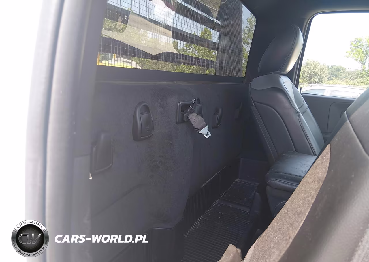 2021 Ram 3500 Chassis Tradesman-Slt VIN:3C7WRTAL1MG538964 - 8