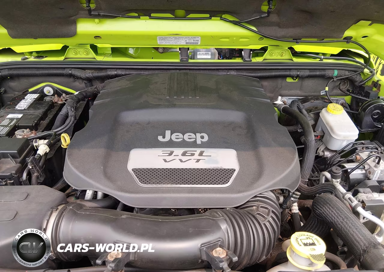 2013 Jeep Wrangler Unlimited Sahara VIN:1C4BJWEG8DL551604 - 10