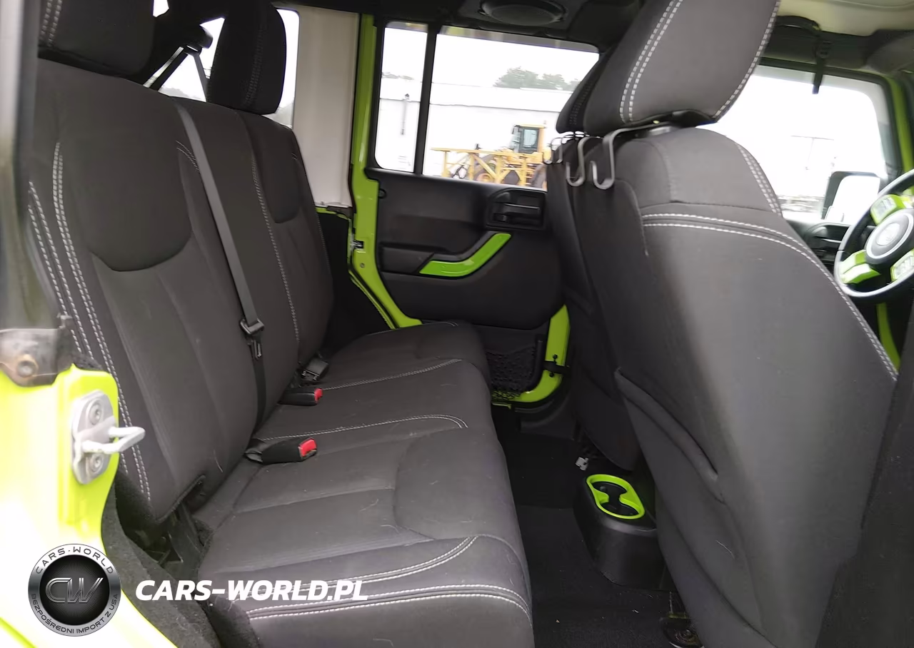 2013 Jeep Wrangler Unlimited Sahara VIN:1C4BJWEG8DL551604 - 8
