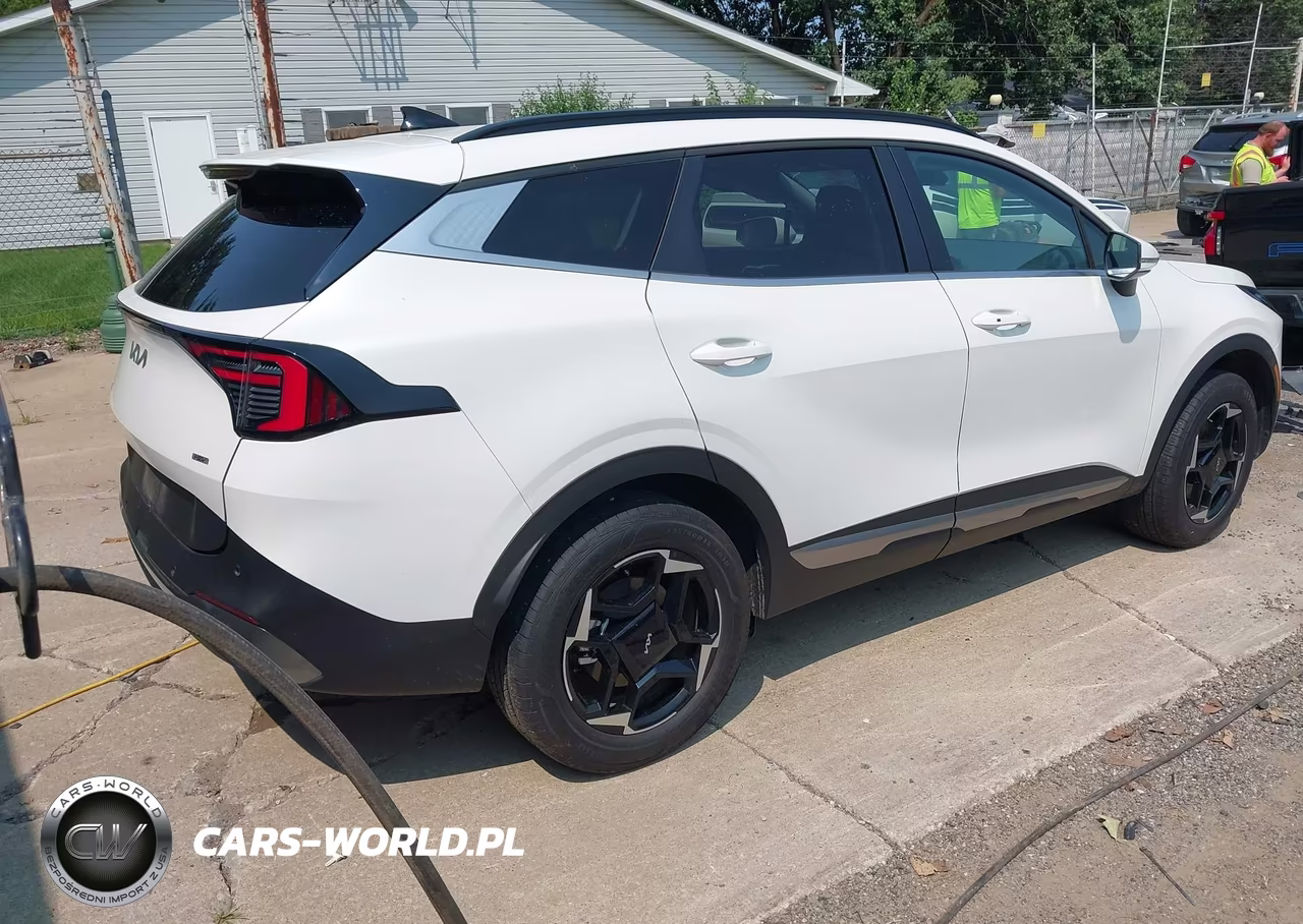 2026 Kia Sportage Hybrid Ex VIN:KNDPVDDG6T7348993 - 4