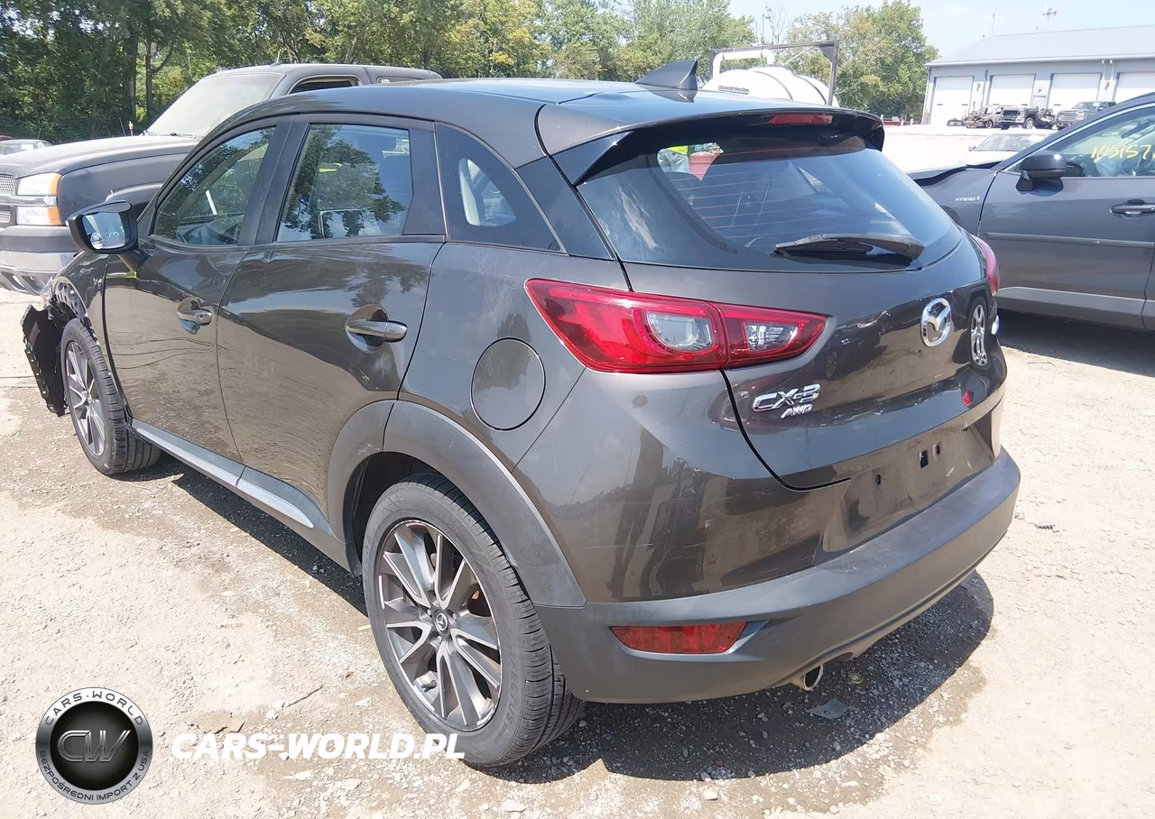 MAZDA CX-3 GRAND VIN:JM1DKFD71G0134015 - 3