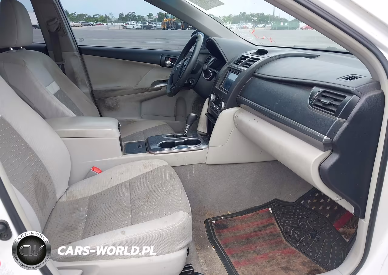 2012 Toyota Camry Hybrid Xle VIN:4T1BD1FK5CU038523 - 5