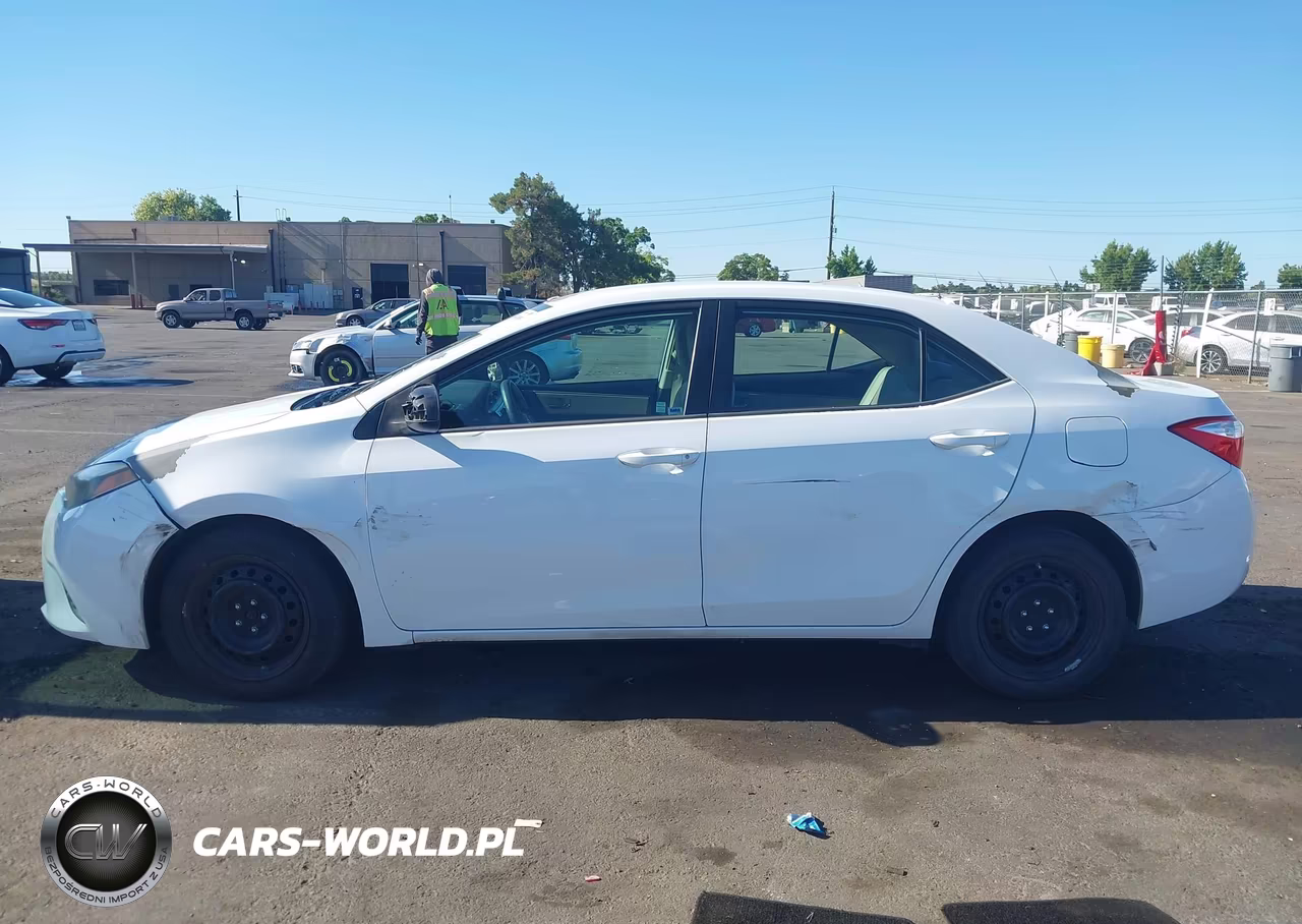 2014 Toyota Corolla Le VIN:5YFBURHE7EP153490 - 14