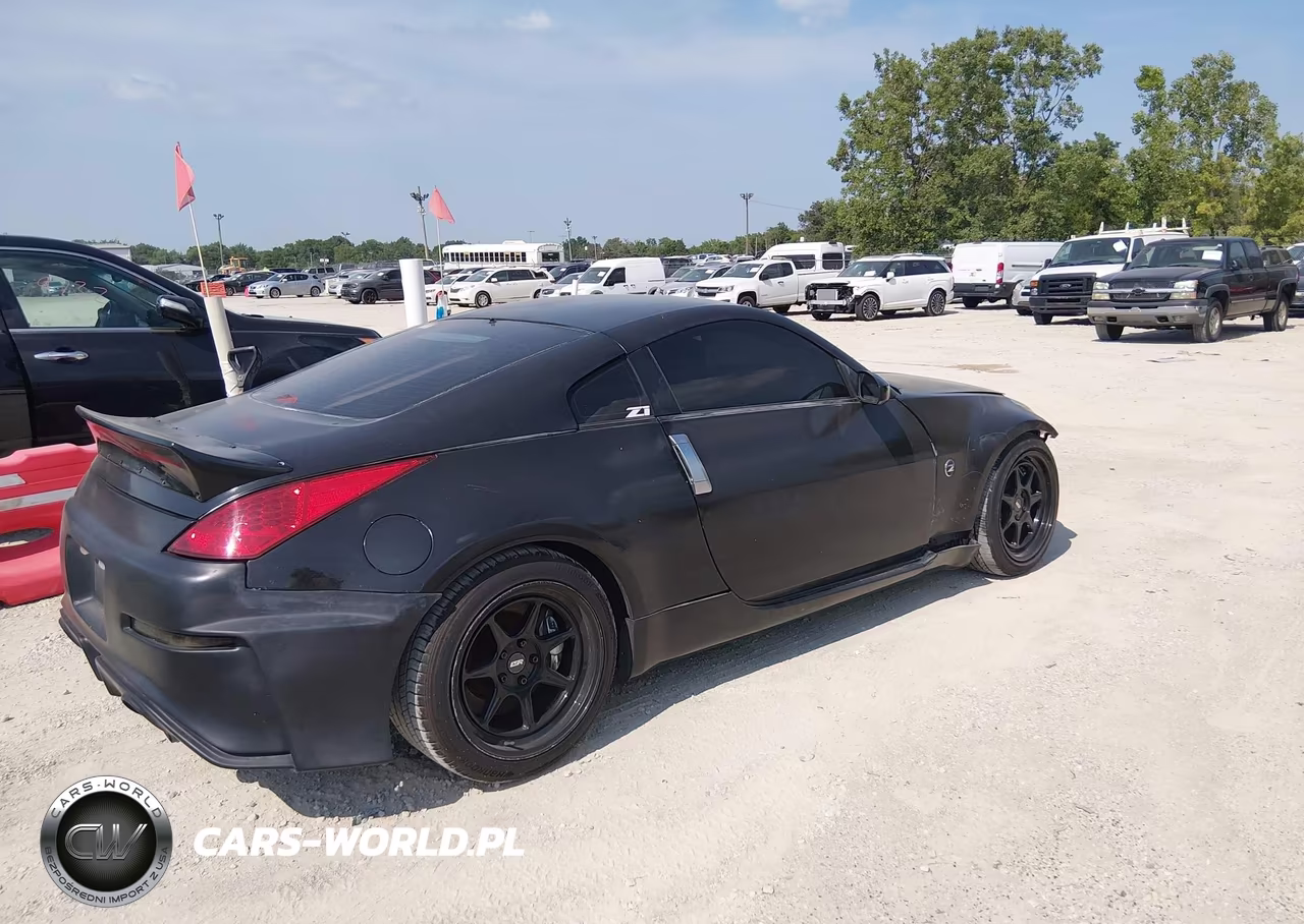 2003 Nissan 350Z Touring VIN:JN1AZ34DX3T107538 - 4
