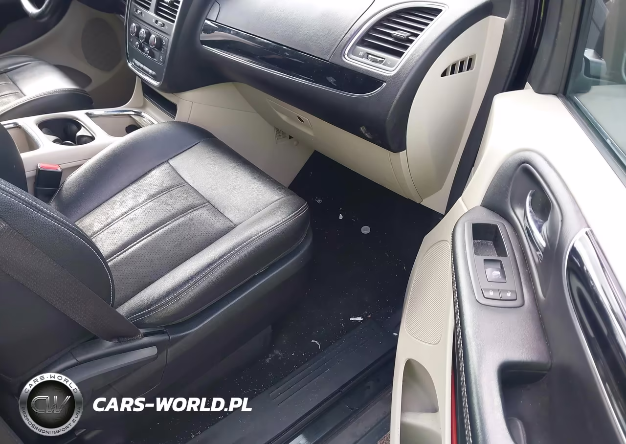 2019 Dodge Grand Caravan Sxt VIN:2C4RDGCG2KR519525 - 5